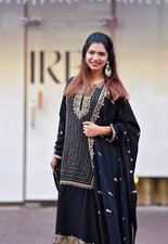 Robe Pakistanaise Indienne