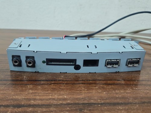 504856 001 1 lecteur - 6-en-1,