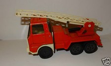  CAMION POMPIER JOUSTRA MADE IN FRANCE