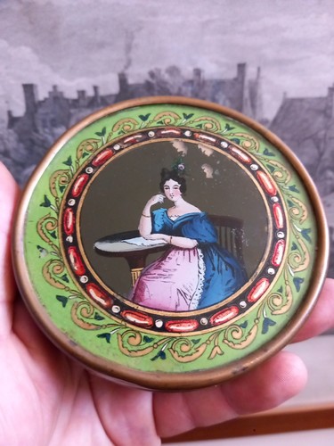Boîte ronde couvercle peint - boîte,