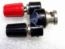 Radiall R191453 ~ adaptateur BNC mâle / 2 douilles banane 4mm OCASION comme Neuf