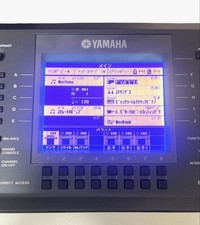 Yamaha PSR-S700 61 Key