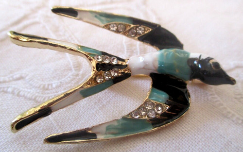 Broche magnifique hirondelle