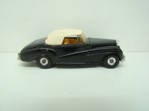 Corgi toys 815 - corgi, bentley