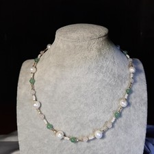 collier en perles de culture baroque naturelle pierre fine jade vert quartz rose