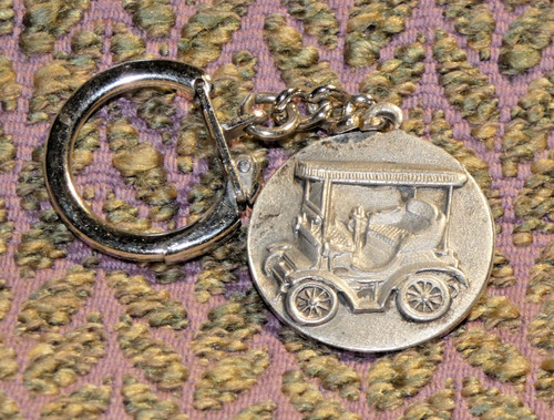 Ancien porte clés métal
