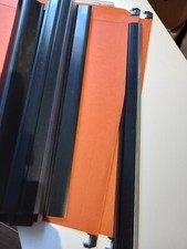 Lot de 11 onglets plastifiés noirs pour dossiers suspendus dans tiroir de 313mm