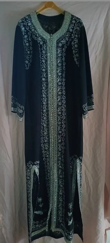 Takchita robe - /,