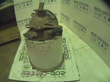 MOYEU DE ROUE AVANT DROITE /