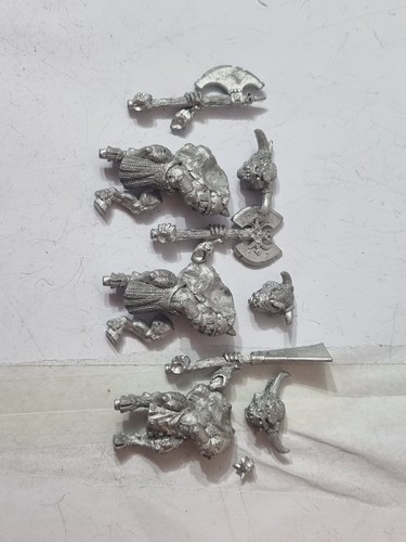 Chaos minotaurs great weapons - chaos,
