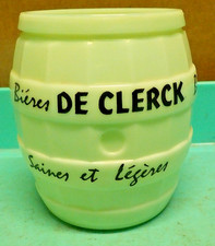 PETIT CENDRIER FORME TONNEAU BIERE BRASSERIE DE CLERCK HAZEBROUCK EN OPALINE