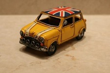 Figurine jouet en étain objet