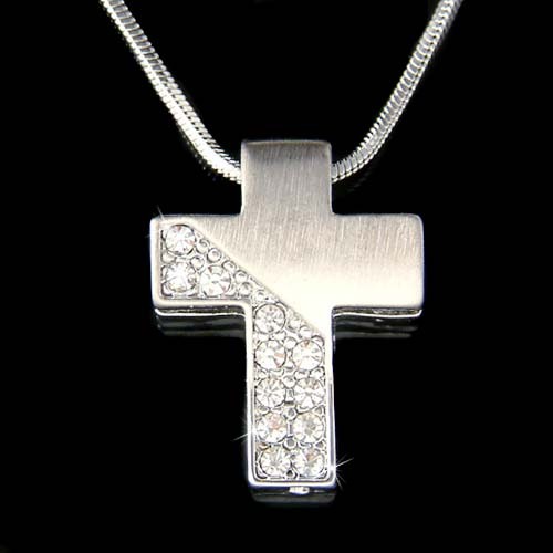 Nouveau collier religieux - nouveau, en