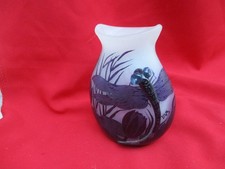 Joli Vase signé LAGNY Motifs