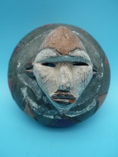 Petit masque africain / passport / terre cuite