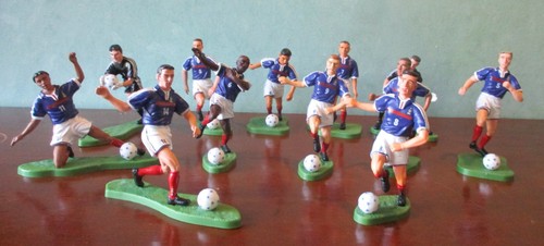 Lot figurines foot en - lot,