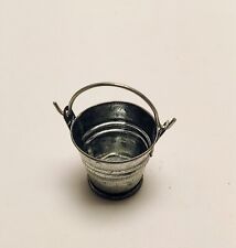 seau en métal blanc miniature, maison de poupée, vitrine, jardin, serre  S6