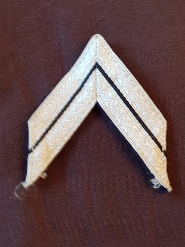 Insigne ancien galon sergent - insigne,