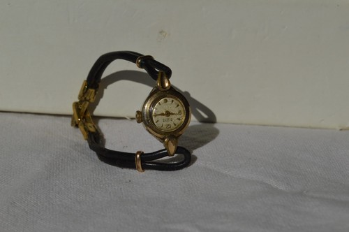 Montre mécanique femme birks - montre,