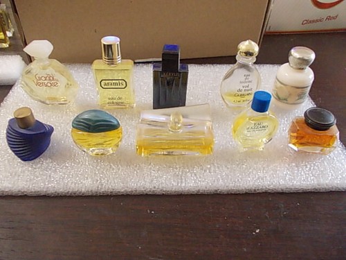 Lot miniatures parfums - lot,