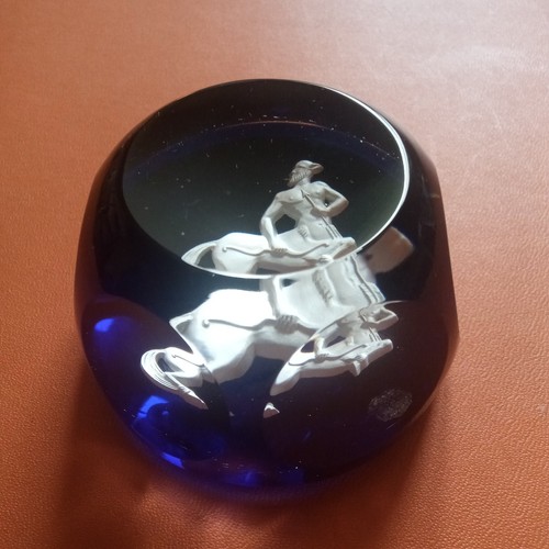 Presse papier paperweight - presse,
