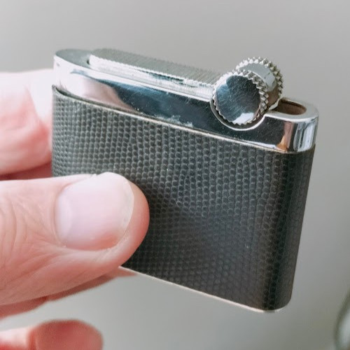 Briquet ancien modele - ancien,