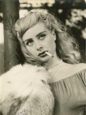 Mannequin maquillé par Jean d'Estrées "maquilleur des stars".  Vintage  T