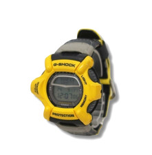 Montre à quartz numérique