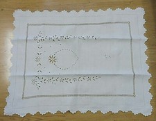 Linge ancien petite nappe
