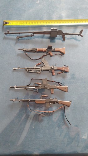 Figurine lot fusils - lot,