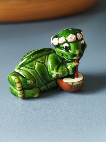 Petite figurine kinder - kinder, /