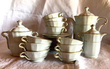 Service à café en porcelaine