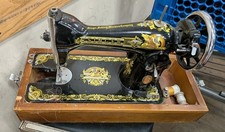 Rare Vintage SINGER 15 Sewing