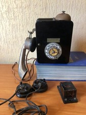 TÉLÉPHONE ANCIEN MURAL