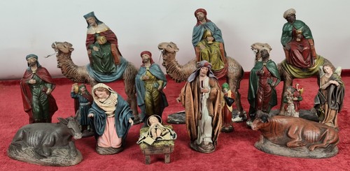 15 FIGURES OF BETHLEHEM IN