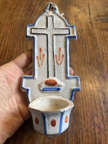 Bénitiers croix christ art - bénitiers,