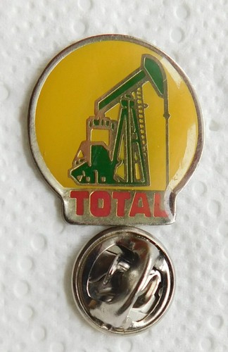 Pin forage puit pétrolier - pin's,