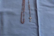 Chapelet en argent et perles de verre de couleur rose