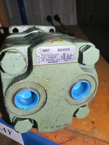 Pompe hydraulique engrenage - hydraulique, a
