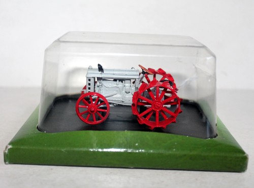 Miniature tracteur engin - miniature, tracteur,
