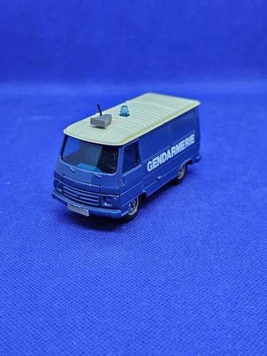 Peugeot gendarmerie solido - peugeot,