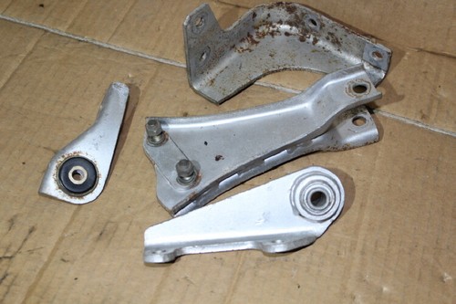 Fixations turbo moteur 807 - turbo,
