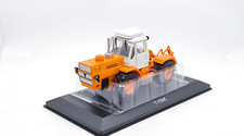 Tracteur T-150K 1:43 Hachette