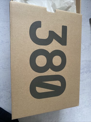 Boîte vide adidas - boîte,