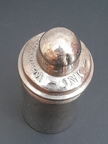 Ancien étui vis - étui, à