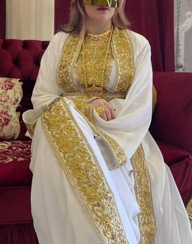 élégante robe blanche - blanche, de