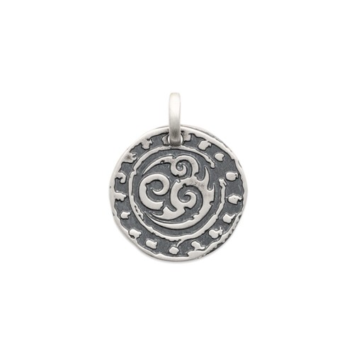 Pendentif avec motif tribal