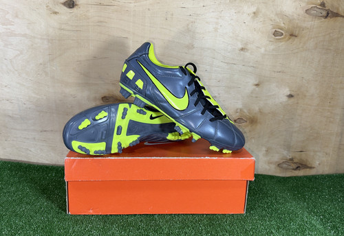 Nike total strike - nike,