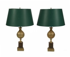 MAISON CHARLES. Paire de lampes en bronze doré modèle "Persane"