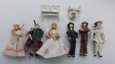 Ensemble de 6 poupées de collection PEYNET- Les Mariés de PEYNET. Etat neuf.